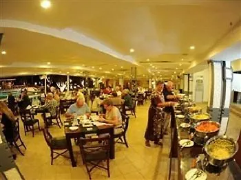 Golden Star Beach Hotel Negombo